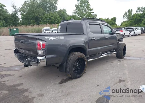 2021 Toyota Tacoma Trd Off-Road z USA, uszkodzony, nr VIN 3TYCZ5AN6MT024918